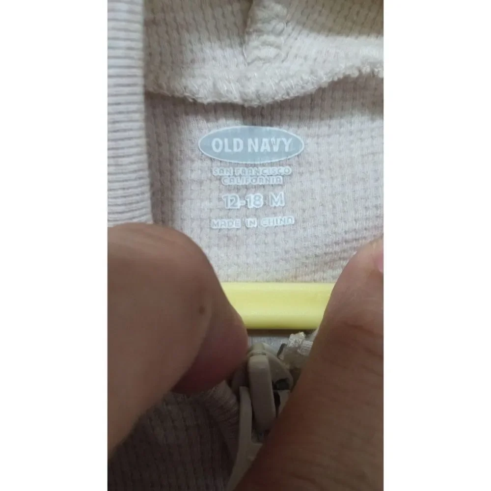 Old Navy 12-18Month cream full zip hoodie‎